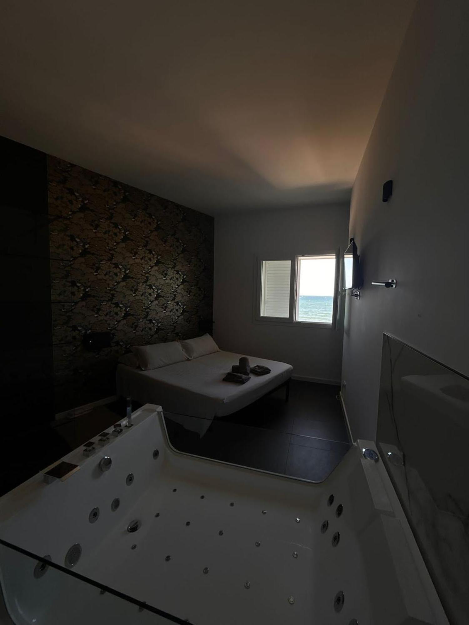 Bari Sea Paradise View (Adults Only) Eksteriør billede
